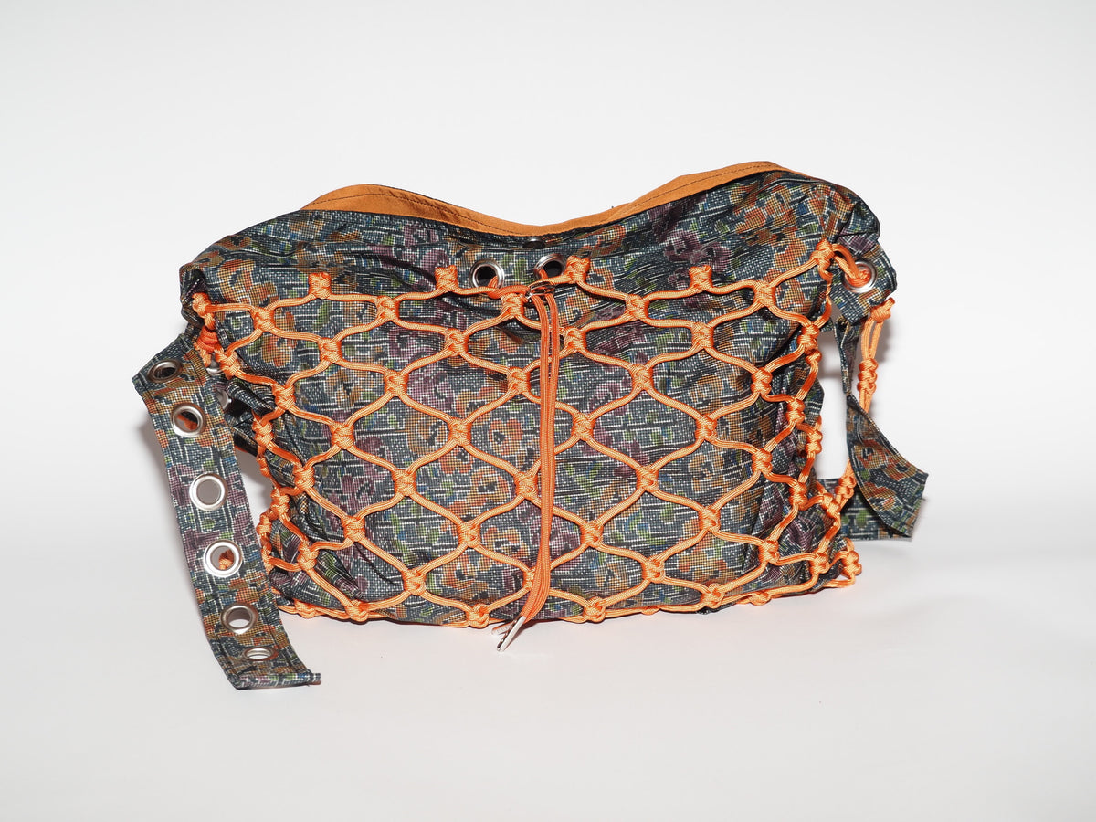 Embroidered orange - Large
