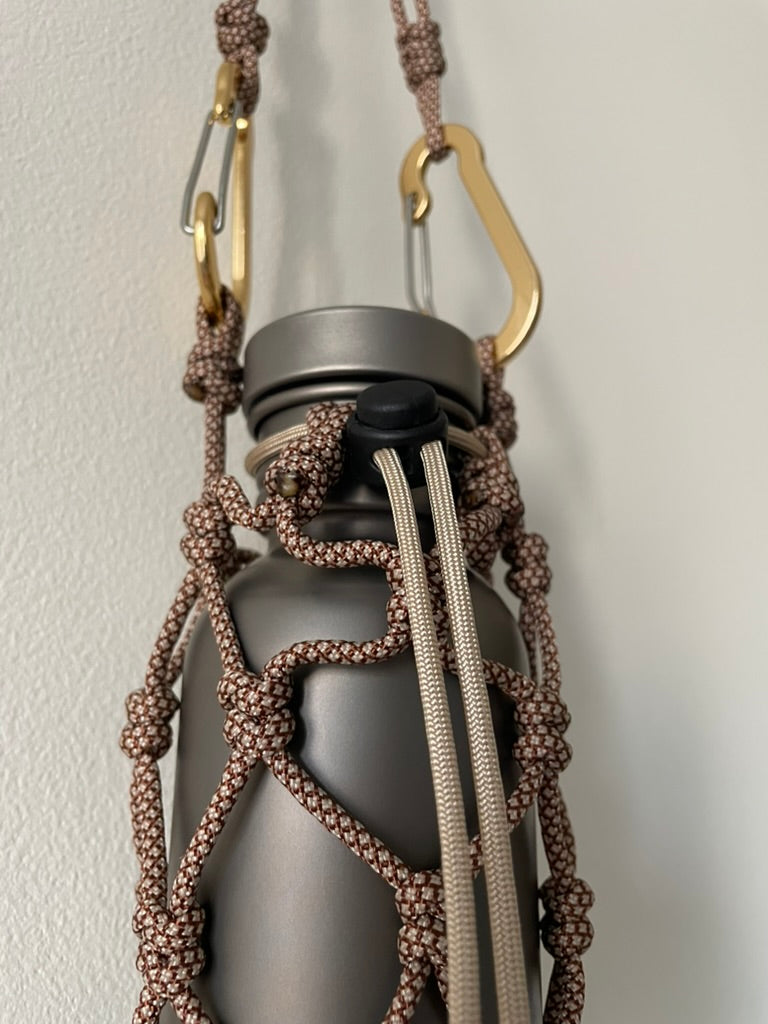 Bottle sling - Brown diamond