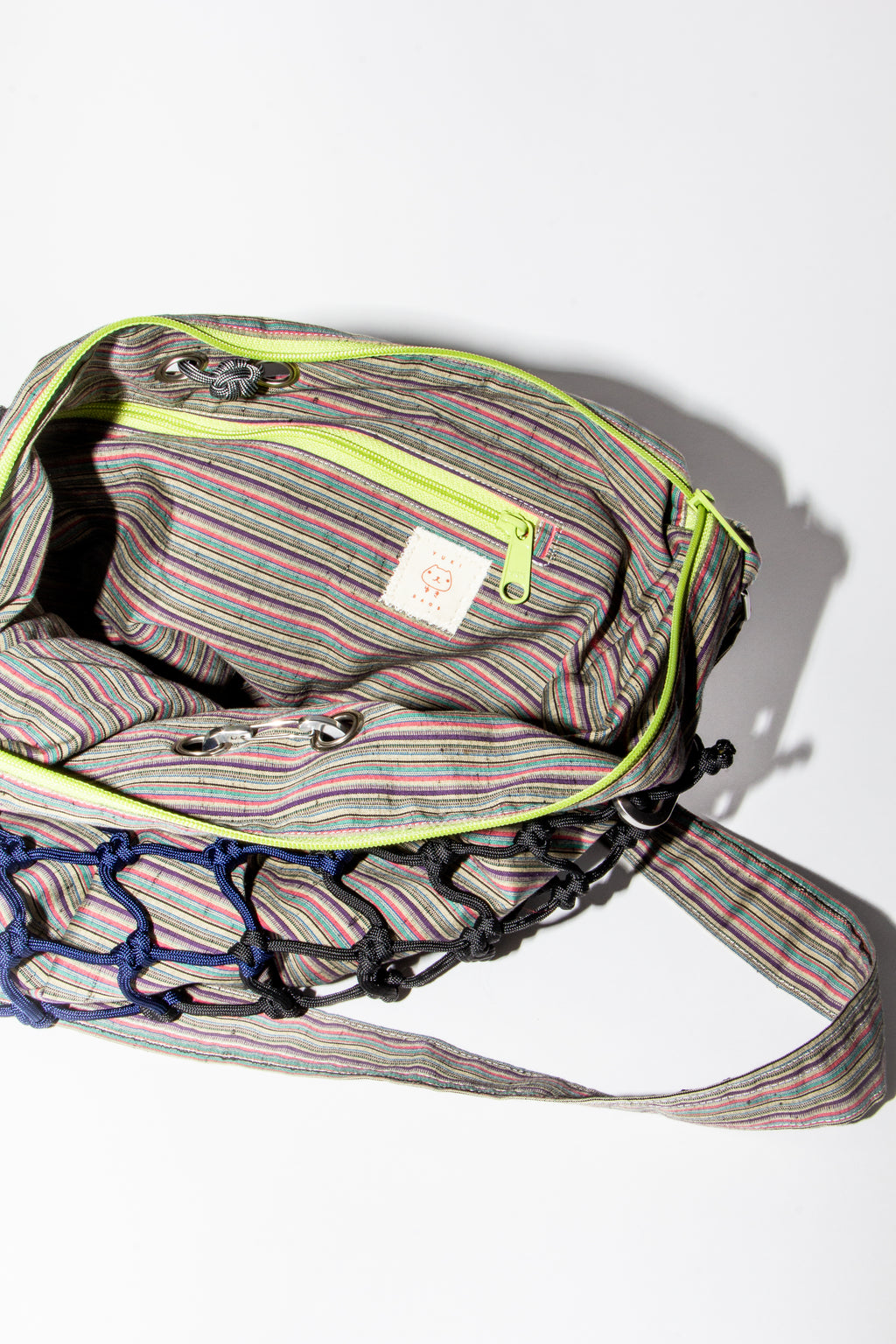 Grey stripes - Large